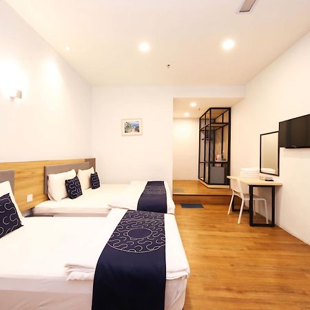 Agape Hotel Selayang Batu Caves Exteriör bild