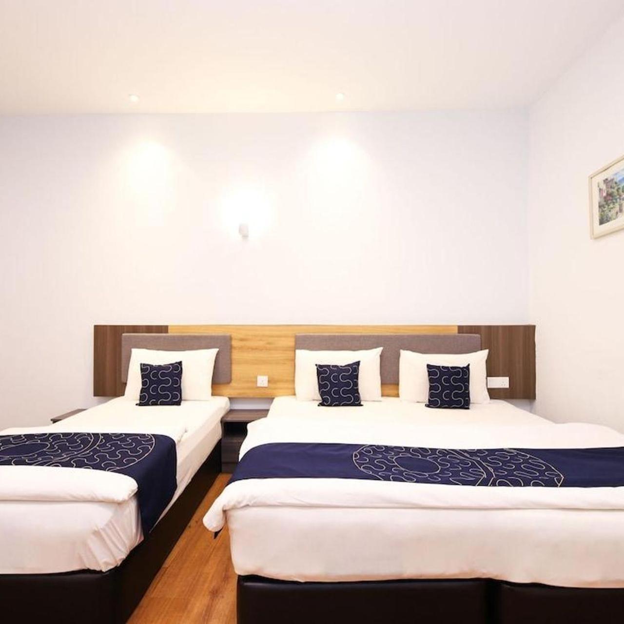Agape Hotel Selayang Batu Caves Exteriör bild
